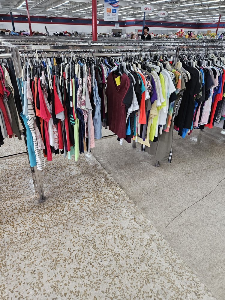 AMVETS THRIFT STORE Updated September 2024 33 Photos & 60 Reviews