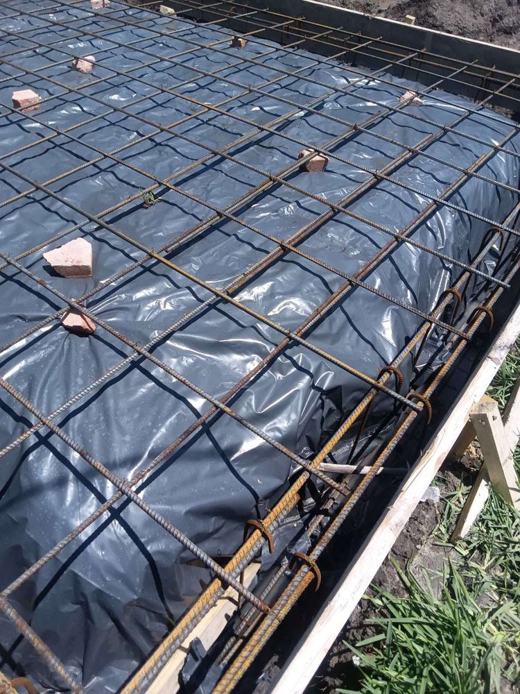 Slide of AL’s Lawn Service & Gonzalez Construction