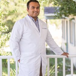 Soni Smiles General and Implant Dentistry