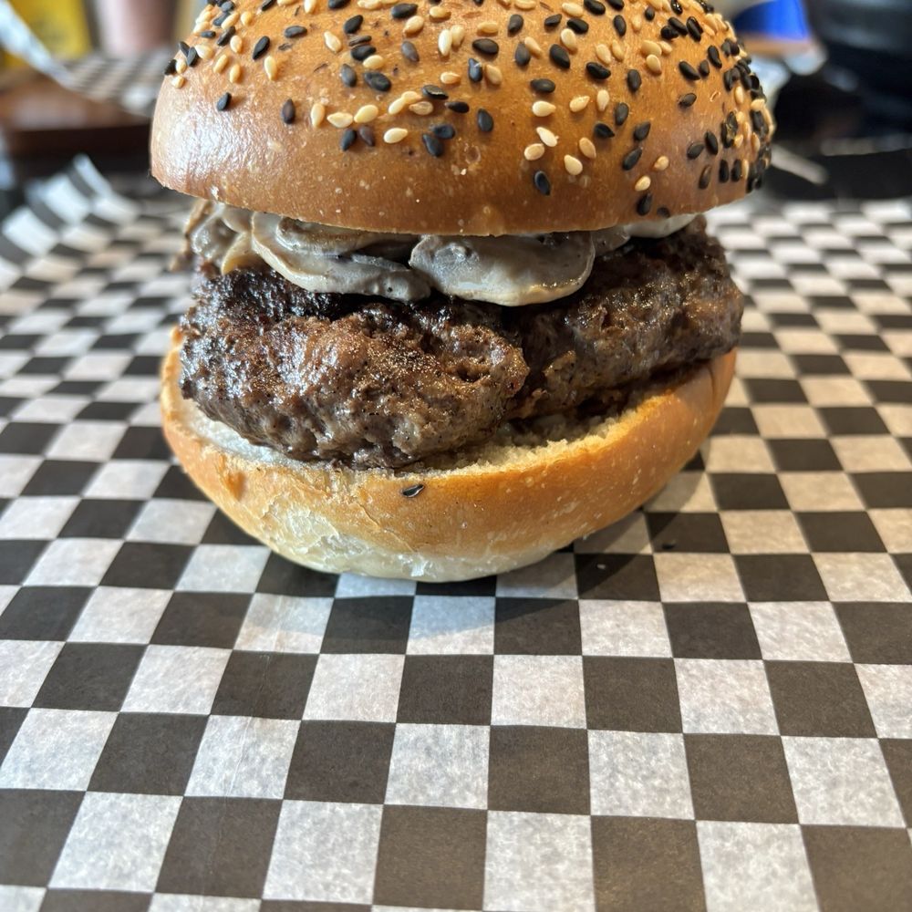 Grill Gate - Mushroom burger - Canadian (New) Near Me - Toronto, Ontario Grill Gate - Mushroom burger - Canadian (New) Near Me - Toronto, Ontario