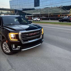 Lightning Limo - Indianapolis airport to JW Marriott