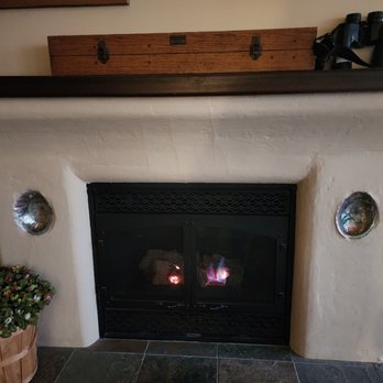 Front Street Inn & Spa - Fireplace/heater - Day Spas Near Me - Morro Bay, California Front Street Inn & Spa - Fireplace/heater - Day Spas Near Me - Morro Bay, California