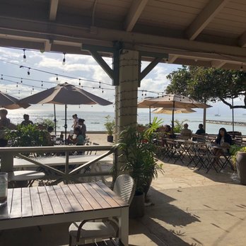 Barefoot Beach Cafe - Breakfast & Brunch Near Me - Honolulu, Hawaii