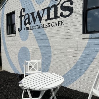 Fawn - Outdoor seating - Bakeries Near Me - Reedville, Virginia