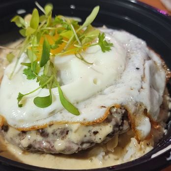 Lil' Breezy - Loco moco - Hawaiian Near Me - Stanton, California