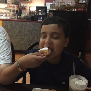 Carthage Express - Mallorcas for dinner! - Breakfast & Brunch Near Me - San Juan, Puerto Rico Carthage Express - Mallorcas for dinner! - Breakfast & Brunch Near Me - San Juan, Puerto Rico