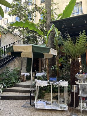Hotel Eldorado Paris by null