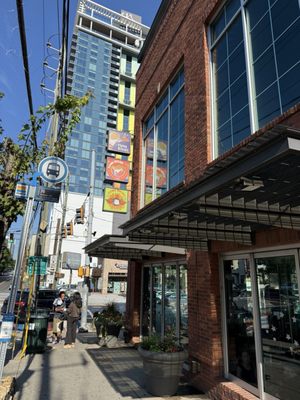 The Flying Biscuit Cafe by null