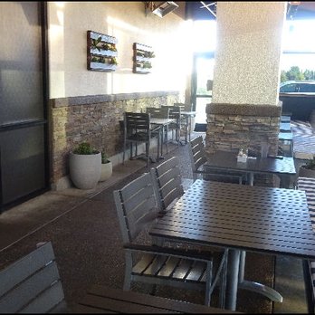 Four Sisters Cafe - The patio is simply beautiful, as it's clean, well furnished and mostly enclosed. - Breakfast & Brunch Near Me - Roseville, California