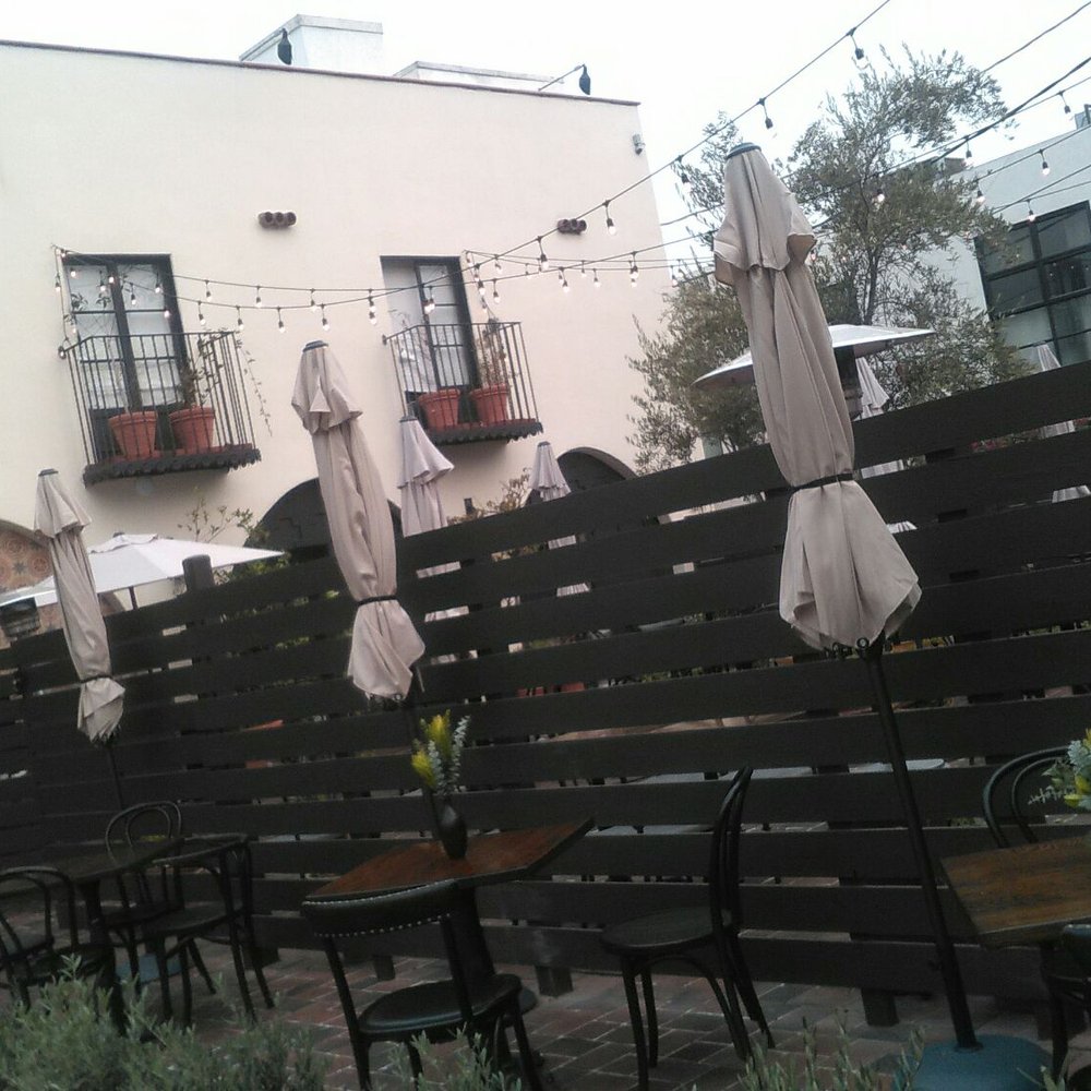 AOC - Sidewalk dining for two - Cocktail Bars Near Me - Los Angeles, California