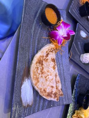 Green Papaya Thai & Sushi (210 Location) by null