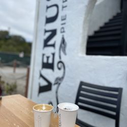 Venus Pie Trap - Tea latte and a cappuccino. Yum!