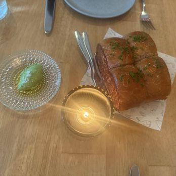 Moon Rabbit - Taro Milk Bread - Vietnamese Near Me - Washington, DC, District of Columbia