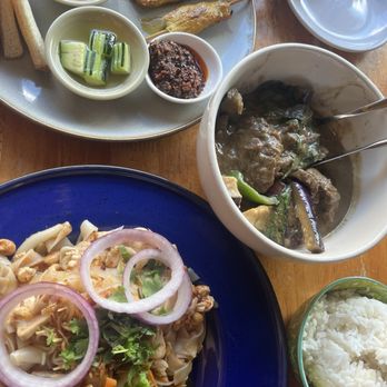Sap's Ver Fine Thai Cuisine - Thai Near Me - Austin, Texas Sap's Ver Fine Thai Cuisine - Thai Near Me - Austin, Texas