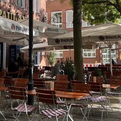 Paulaner's - Outside