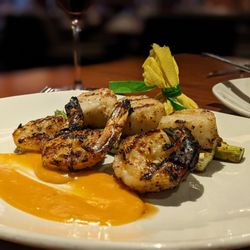 DC Prime Steaks - Shrimp, scallops, and asparagus