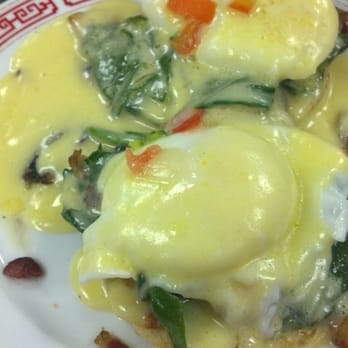 Eggspress Cafe - Venetian Benedict - perfect! - New American Near Me - Round Lake, Illinois Eggspress Cafe - Venetian Benedict - perfect! - New American Near Me - Round Lake, Illinois