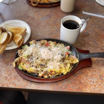 Huckleberry’s - Coffee & Tea Near Me - Sacramento, California