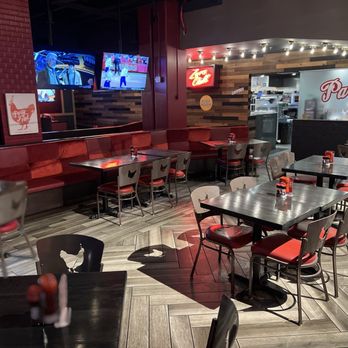 Party Fowl - Inside Seating - Southern Near Me - Nashville, Tennessee Party Fowl - Inside Seating - Southern Near Me - Nashville, Tennessee
