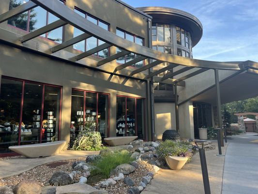 Sundara Inn & Spa by null
