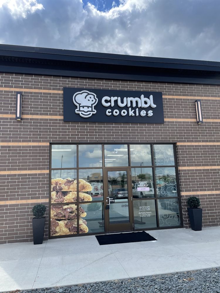 Crumbl - West Fargo
