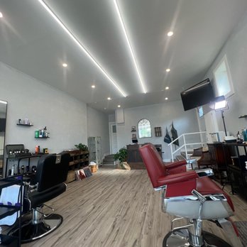 Parkside Barbershop - Barbers Near Me - Toronto, Ontario