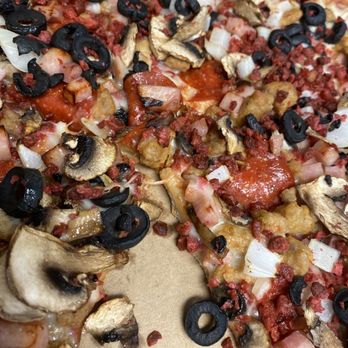 Firehouse Pizza - Meats Deluxe Pizza with extras. - Pizza Near Me - Bellaire, Texas Firehouse Pizza - Meats Deluxe Pizza with extras. - Pizza Near Me - Bellaire, Texas