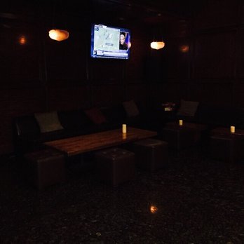 The Famous - Other space - Lounges Near Me - Glendale, California The Famous - Other space - Lounges Near Me - Glendale, California