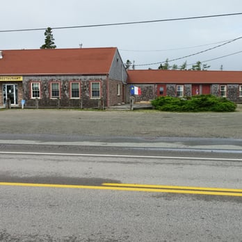 Red Cap - Across the street from this is the Ocean wish I took a Picture and I wish the lady that brought us here to get out the rain you are blessed - American Near Me - Pubnico, Nova Scotia Red Cap - Across the street from this is the Ocean wish I took a Picture and I wish the lady that brought us here to get out the rain you are blessed - American Near Me - Pubnico, Nova Scotia
