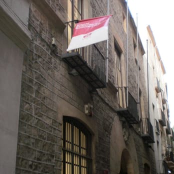 Escola de la Dona - Adult Education Near Me - Barcelona, B