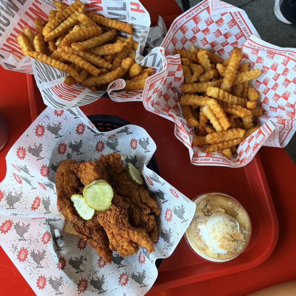 Howlin' Ray's - Southern Near Me - Pasadena, California