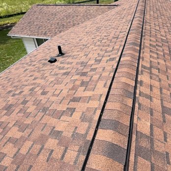 Hoosier Roofing - Fort Wayne - Another quality shingle roof replacement completed in Fort Wayne. Color: Burnt Hickory - Roofing Near Me - Fort Wayne, Indiana Hoosier Roofing - Fort Wayne - Another quality shingle roof replacement completed in Fort Wayne. Color: Burnt Hickory - Roofing Near Me - Fort Wayne, Indiana