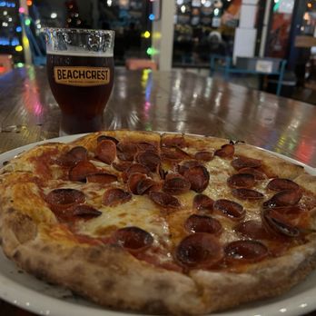 Beachcrest - Pepperoni pizza and their bonfire red - Beer Bar Near Me - Gleneden Beach, Oregon