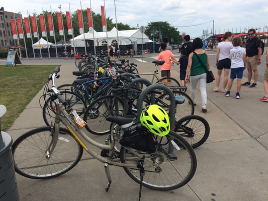 Ça Roule Montreal - Bike tours & bike rentals in Montreal by null