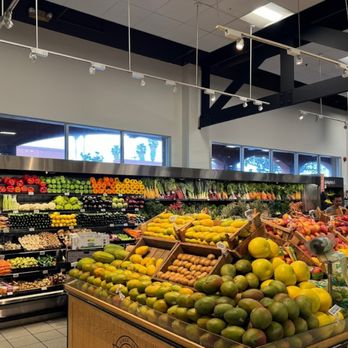 Erewhon - Grocery Near Me - Los Angeles, California
