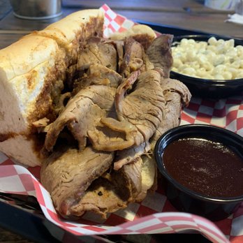 MacQue's Barbeque - Tri tip and Mac salad - Barbeque Near Me - Elk Grove, California MacQue's Barbeque - Tri tip and Mac salad - Barbeque Near Me - Elk Grove, California