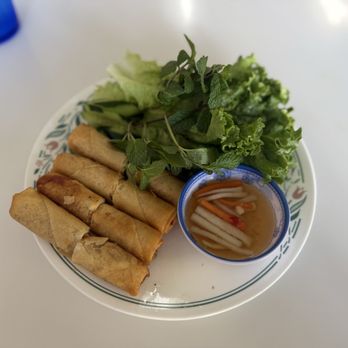 Pho Nina - Spring Rolls (Cha gio) - Vegetarian Near Me - Honolulu, Hawaii
