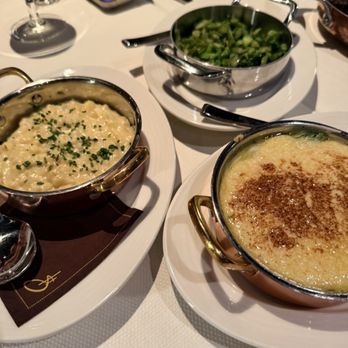 High Steaks - Crab and asparagus Oscar, Creamed corn, fresh asparagus - Steakhouses Near Me - Las Vegas, Nevada High Steaks - Crab and asparagus Oscar, Creamed corn, fresh asparagus - Steakhouses Near Me - Las Vegas, Nevada
