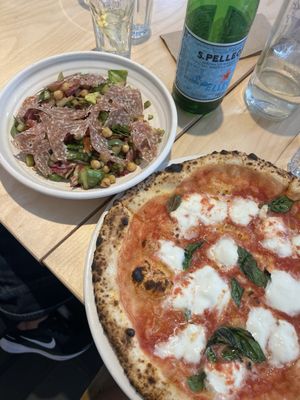 Nina Pizza Napolitaine St-Roch by null