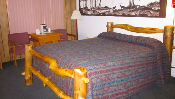 Marianna Inn Panguitch by null
