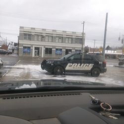 Phil's Auto Plaza - I called the Police...no help
