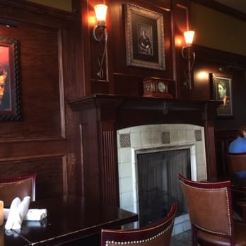 Wilde Bar & Restaurant - Nice looking fireplace - Pubs Near Me - Chicago, Illinois Wilde Bar & Restaurant - Nice looking fireplace - Pubs Near Me - Chicago, Illinois