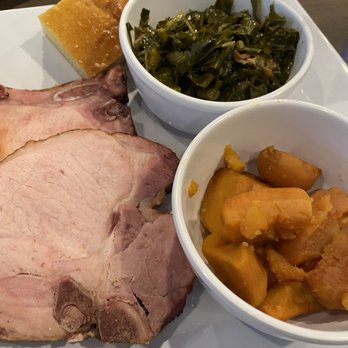 Jo Ellen's - Smoked Porkchops - Cocktail Bars Near Me - Tallahassee, Florida Jo Ellen's - Smoked Porkchops - Cocktail Bars Near Me - Tallahassee, Florida