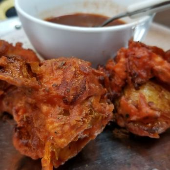 Roti Boti - Onions - Indian Near Me - Laval, Quebec