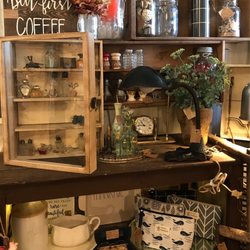 River City Antiques and Collectibles