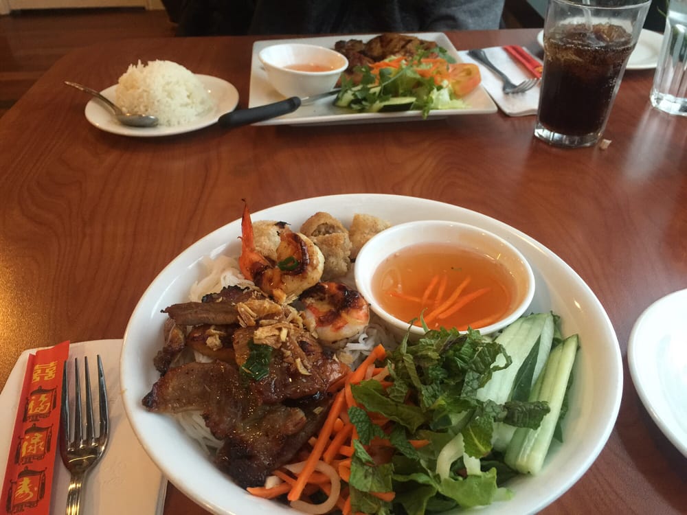 Saigon Kitchen Updated Covid 19 Hours Services 513 Photos 373 Reviews Vietnamese 2024 Center Ave Fort Lee Nj Restaurant Reviews Phone Number Yelp