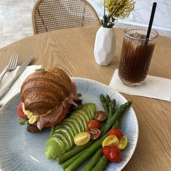 Sweet&Salt Cafe And Bakery - Bakeries Near Me - Chicago, Illinois Sweet&Salt Cafe And Bakery - Bakeries Near Me - Chicago, Illinois