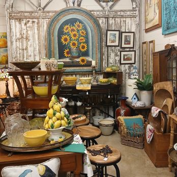 Liberty Bell Antiques - Antiques Near Me - Montgomery, Texas Liberty Bell Antiques - Antiques Near Me - Montgomery, Texas