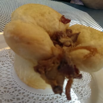 Jamms Restaurant - Bacon with caramelized onion and cream cheese pot o bread - Breakfast & Brunch Near Me - Las Vegas, Nevada
