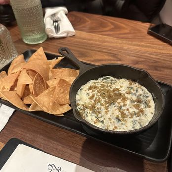 Julep Cast Iron Kitchen + Drink - Artichoke dip - New American Near Me - Brea, California Julep Cast Iron Kitchen + Drink - Artichoke dip - New American Near Me - Brea, California
